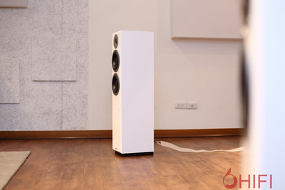 丹麦 丹拿Dynaudio Emit M30（意境M30）